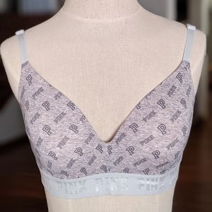 Nwot PINK 36C Wear Everywhere wireless bra
